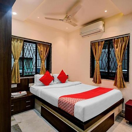 Dharmatala Inn Calcutta Extérieur photo