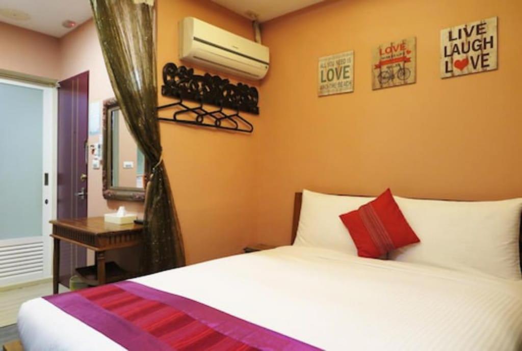 Dharmatala Inn Calcutta Extérieur photo